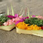 Canang Sari – Manifestasi Bakti dan Filosofi Keseimbangan Semesta