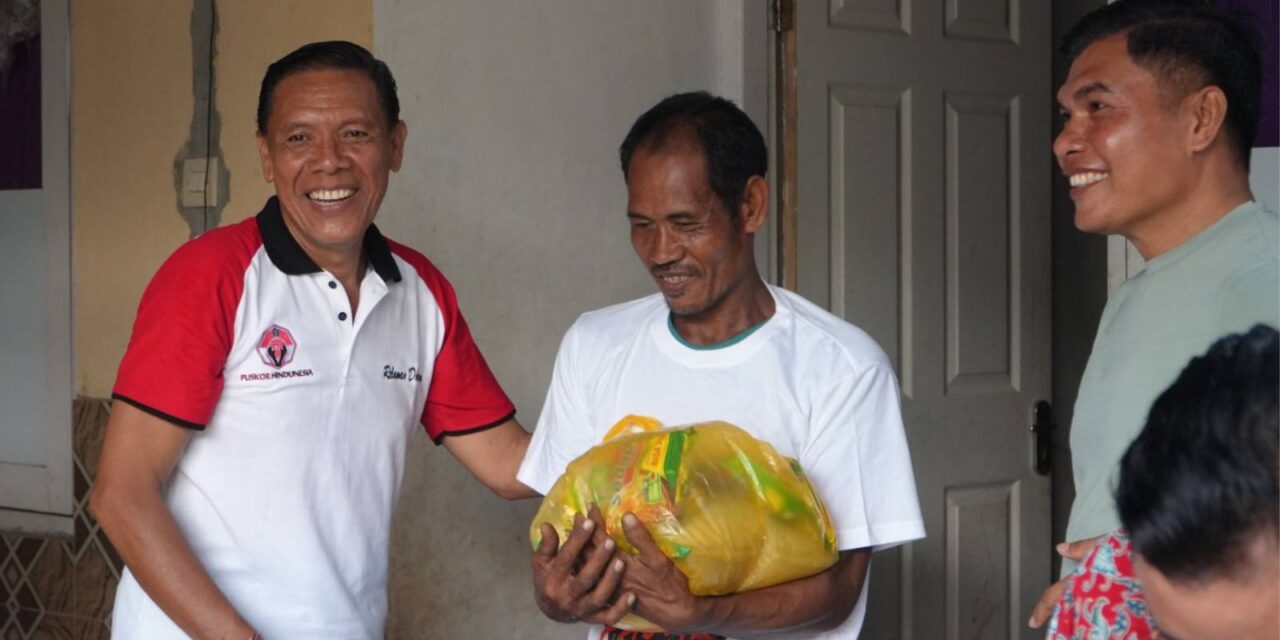 Dekorda Lombok Utara Puskor Hindunesia Menyalurkan Bantuan Tongkat dan Sembako Dalam Kepedulian Sosial