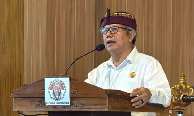 Ketua Umum Puskor Hindunesia Serukan Bali Sebagai Cagar Spiritual Dunia dalam Seminar Nasional di UNHI