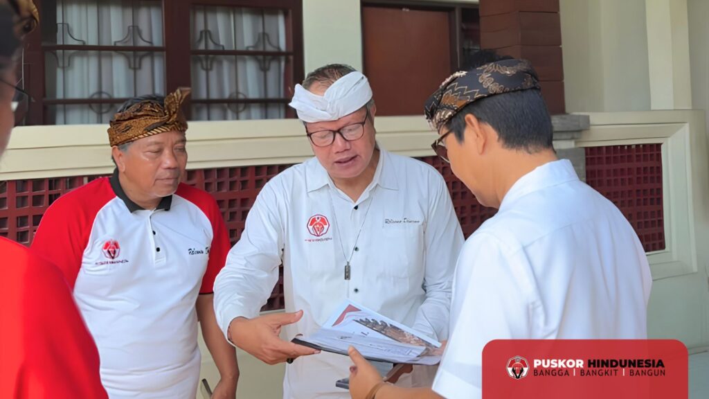Penyerahan dokumen proposal kegiatan Festival Gerbang Nusantara oleh Puskor Hindunesia kepada ajudan Bupati Badung pada 13 Juni 2026.