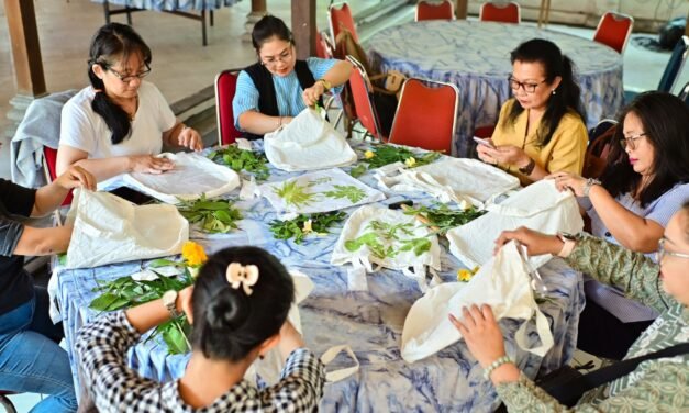 Pemberdayaan Perempuan Melalui Workshop Ecoprint di Festival Gerbang Nusantara 2026