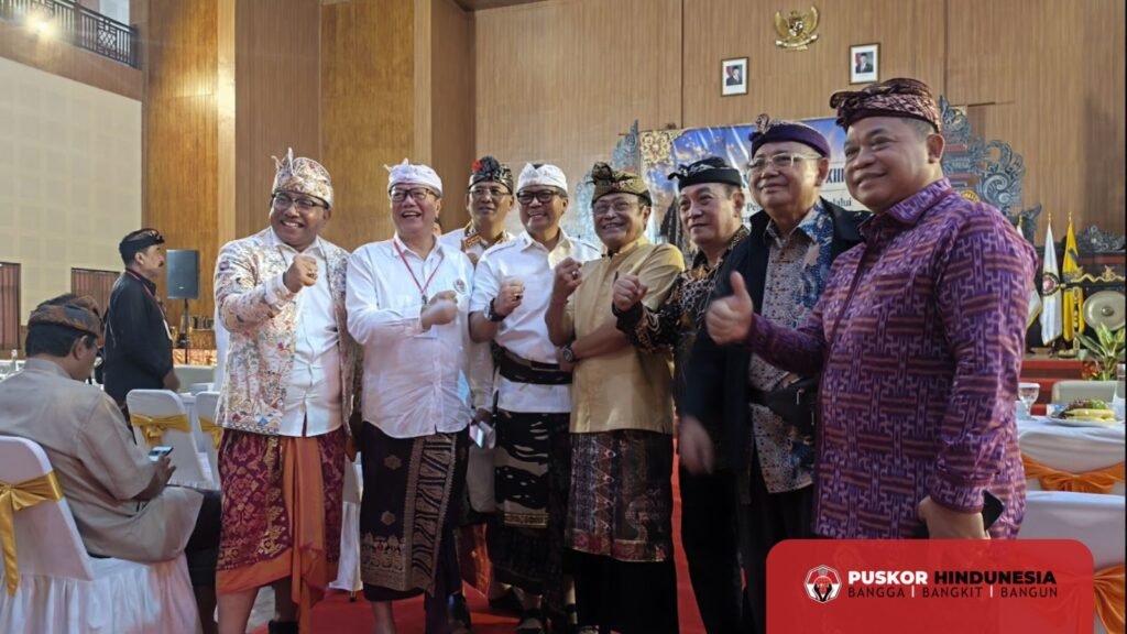 Foto Bersama Para Tokoh Yang Hadir Disela-sela Acara