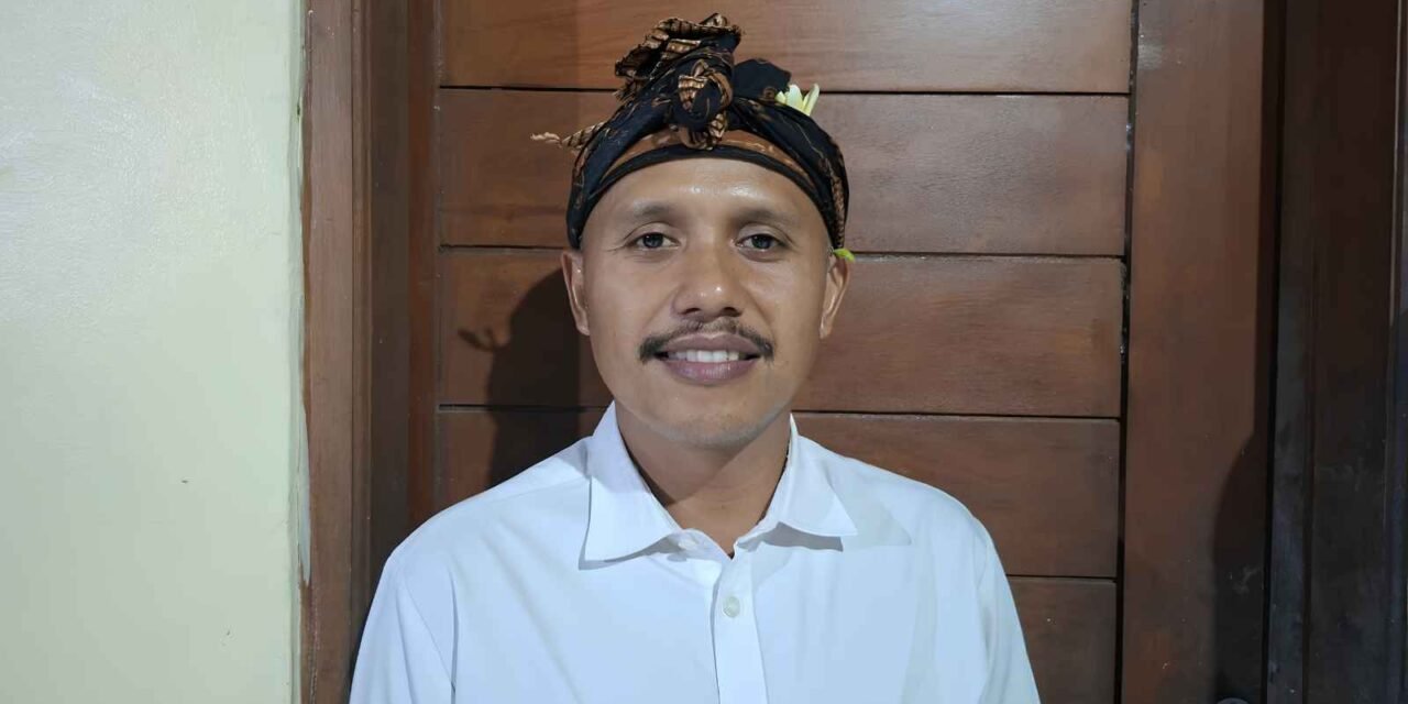 Profil I Made Suyasa: Dedikasi Tanpa Henti Melestarikan Aksara Bali Kuno dan Sastra Leluhur Nusantara