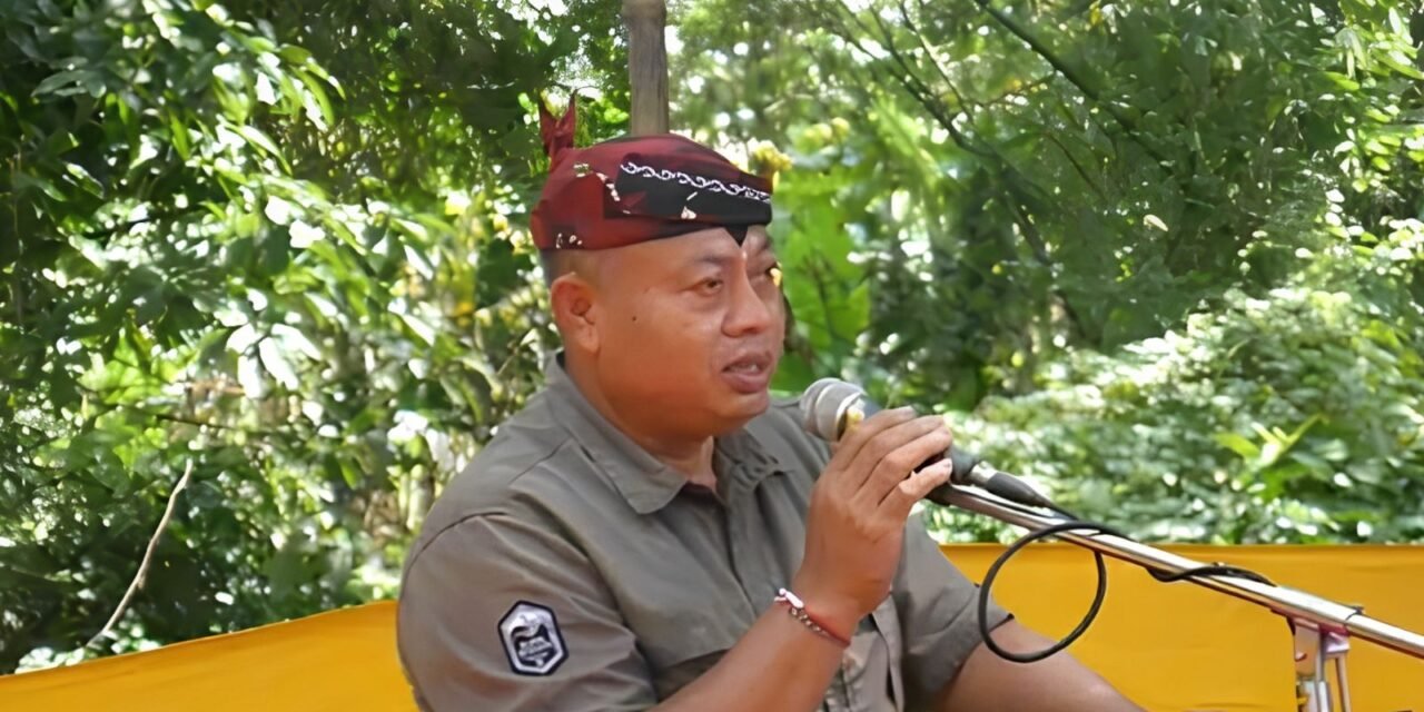 Cak Kusno: Menjaga Nadi Tradisi, Mengetuk Pintu Birokrasi, dan Mengawal Suara Umat di PHDI Gresik