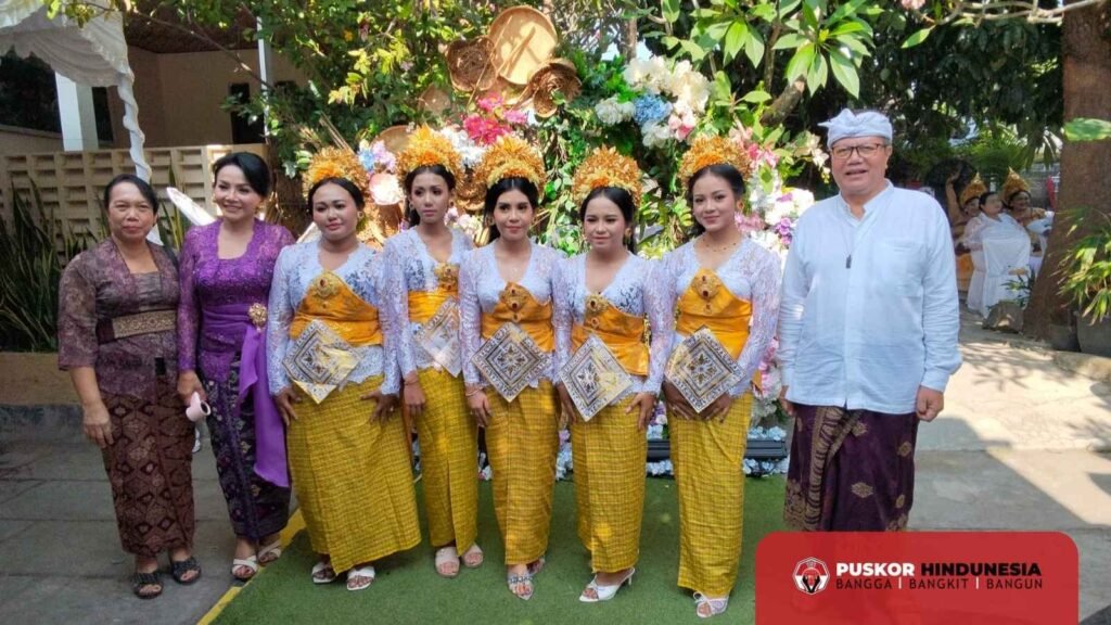 Foto Bersama Anak-Anak Didik Yang Metatah