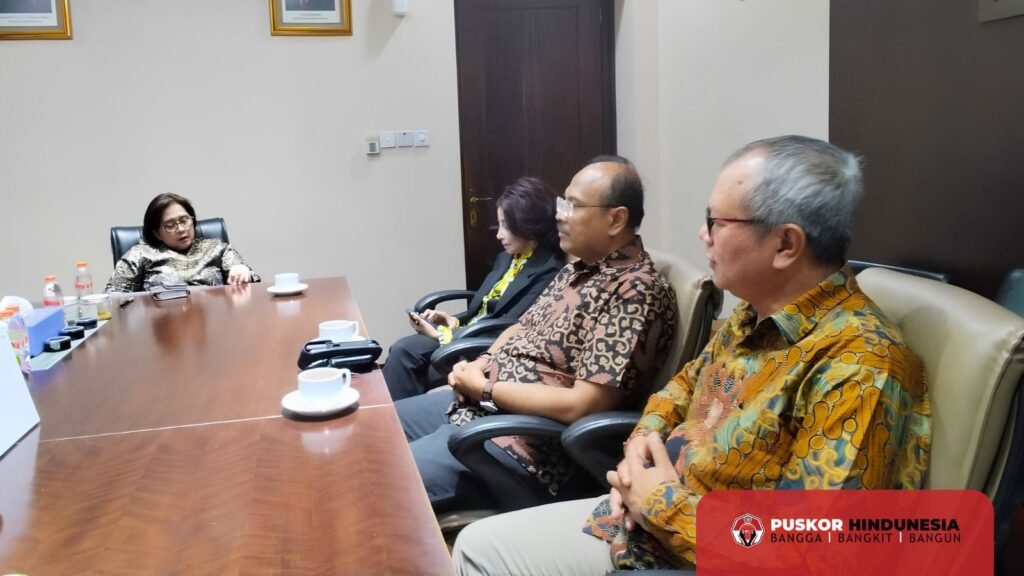 Ketua Umum Dekornas Puskor Hindunesia dan Pembina Puskor Diterima Oleh Sekretaris Umum Bappenas