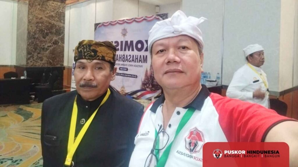 Ketum Dekornas Puskor Berjuang Bersama Tokoh Hindu Tengger Bambang Suprapto