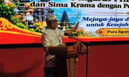 Pesan Tegas Ketua Pengurus Harian PHDI di Besakih: Dari Rekonsiliasi hingga Peluang Emas Generasi Muda