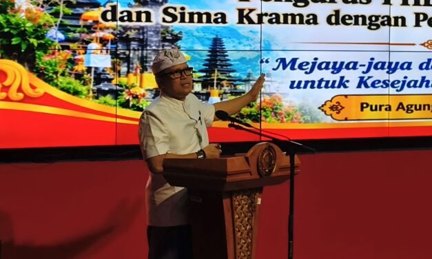Pesan Tegas Ketua Pengurus Harian PHDI di Besakih: Dari Rekonsiliasi hingga Peluang Emas Generasi Muda